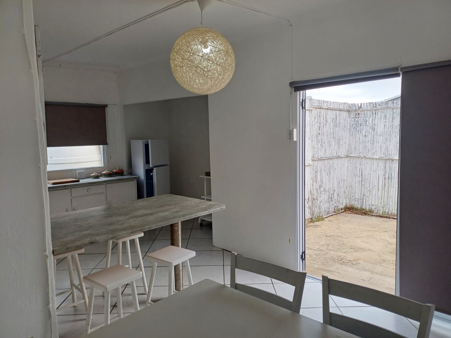 To Let 1 Bedroom Property for Rent in Agulhas Western Cape
